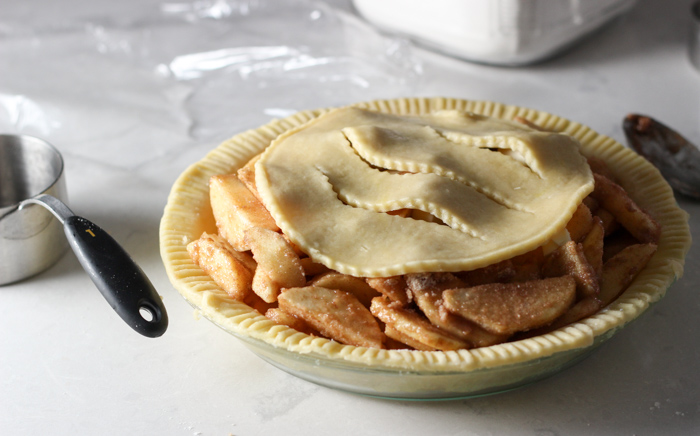 apple pie before putting into oven