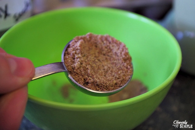 ground flax seed to substitute eggs in recipe
