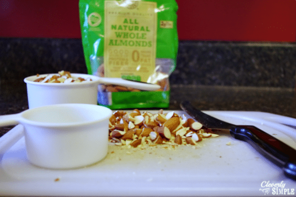 Making candied almonds from a recipe