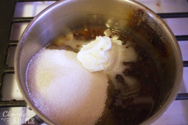 raisin cake ingredients in pan