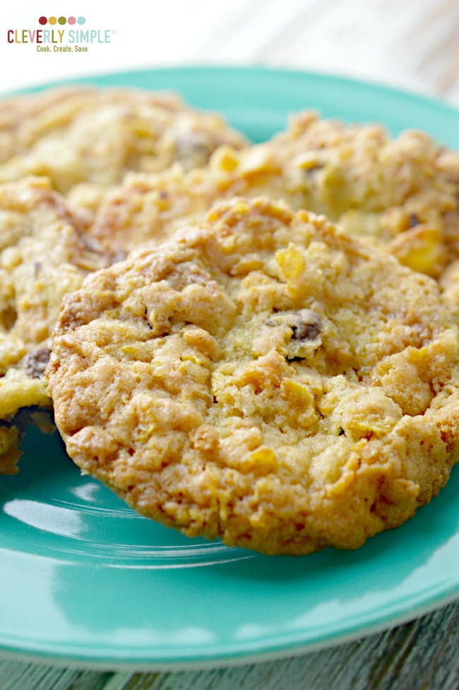 Delicious easy cookies made with corn flakes