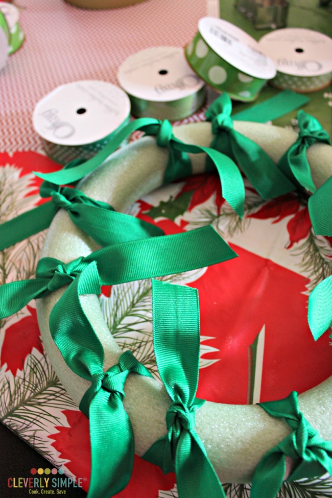 How to space out the ribbon for a ribbon wreath