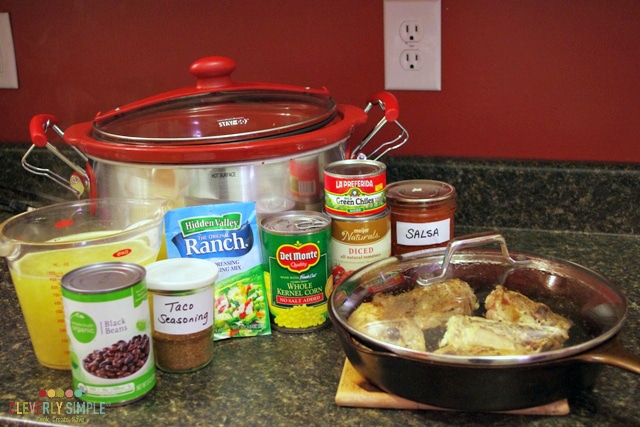 Ingredients for fajita soup