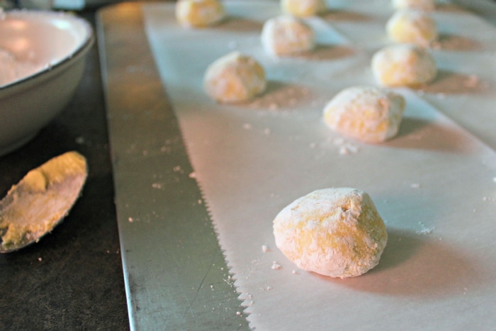 lemon cookies made from cake mix