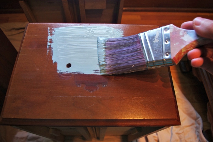 How to Chalk Paint Furniture 4A