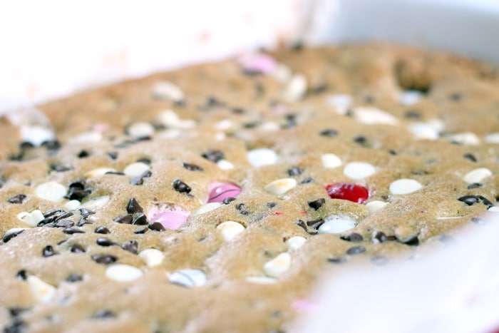 Valentines-Day-Cookie-Bars-6