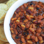 Slow Cooker baked beans with bacon