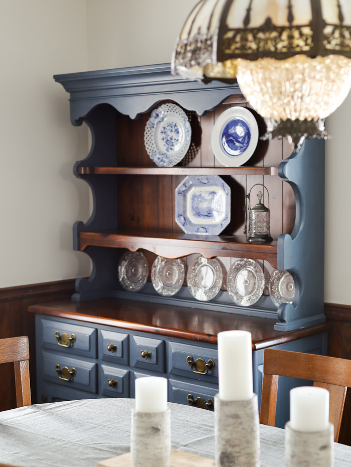 chalk paint hutch in dining room