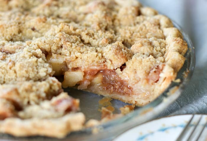 baked dutch apple pie