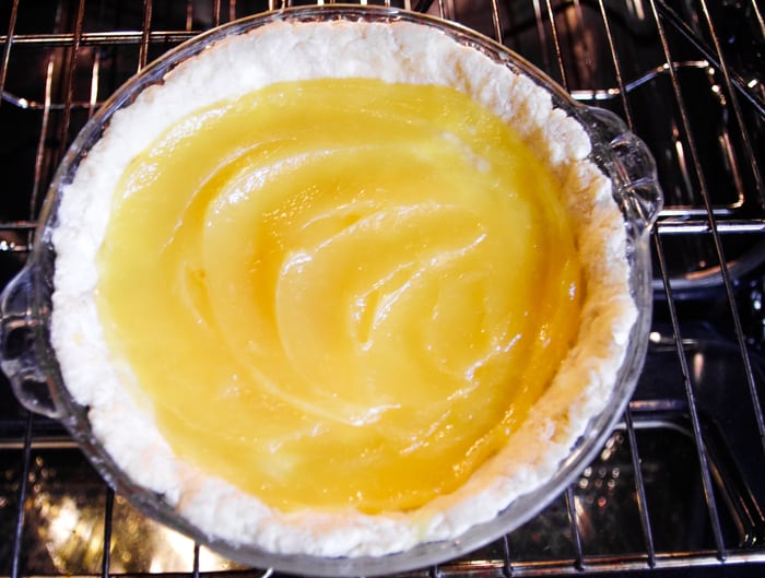 easy lemon pie in oven