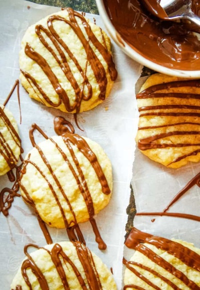 gluten free coconut cookies with chocolate drizzle