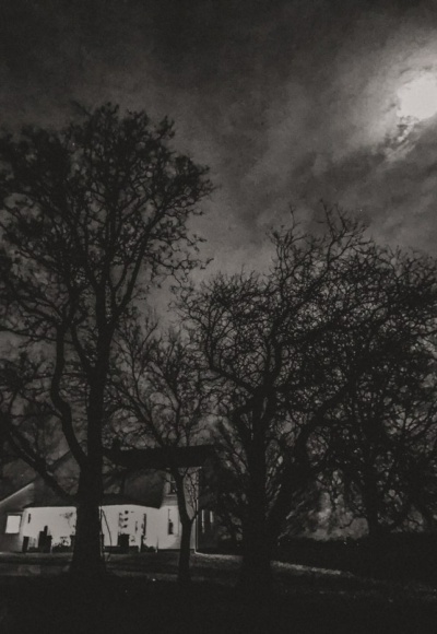 farmhouse in black and white
