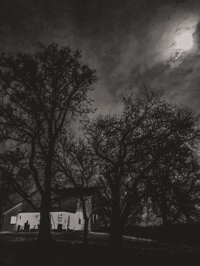 farmhouse in black and white