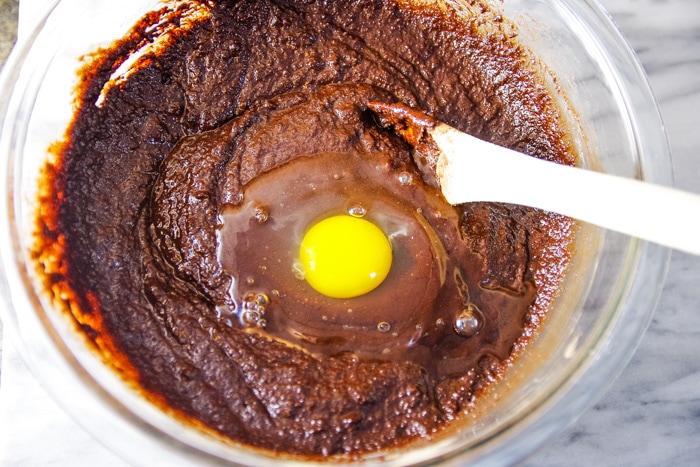 egg in brownie from scratch batter