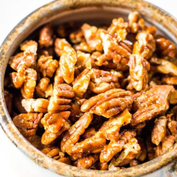 candied pecans in bowl