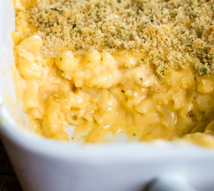 view into the baked mac adn cheese