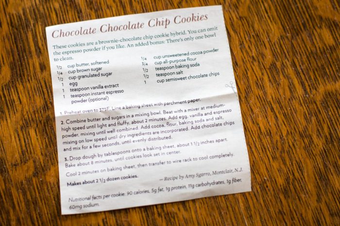 old fashioned recipe card for chocolate chocolate chip cookies