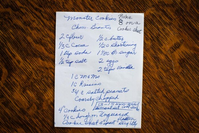 handwritten vintage recipe for vintage cookies