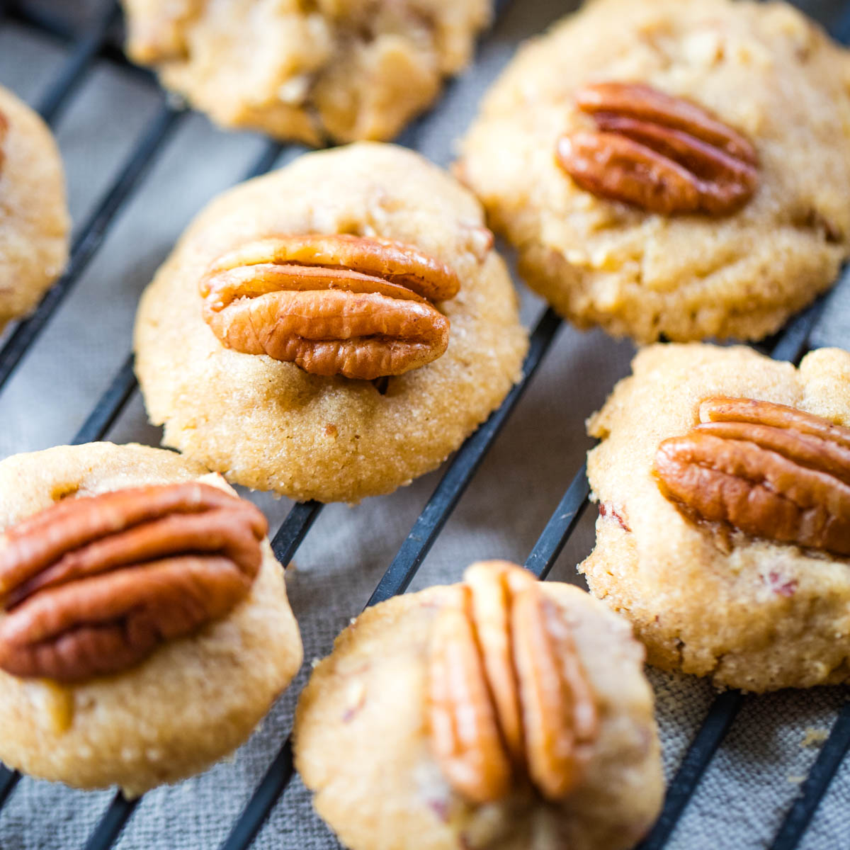 Butter Pecan Cookies